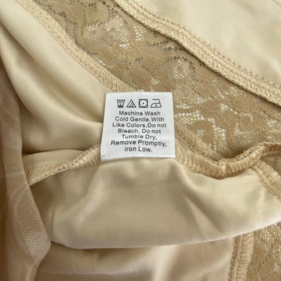 Princess Polly Dance Free Lace Trim Mesh Slip Mini Dress | Size 10 - Picture 13 of 13